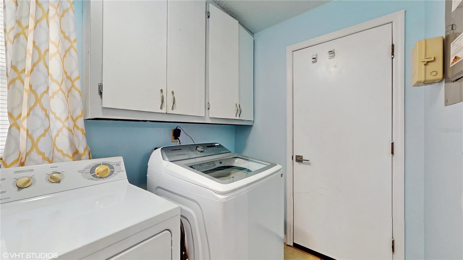 35428 CRESCENT DR, FRUITLAND PARK, FL, 34731