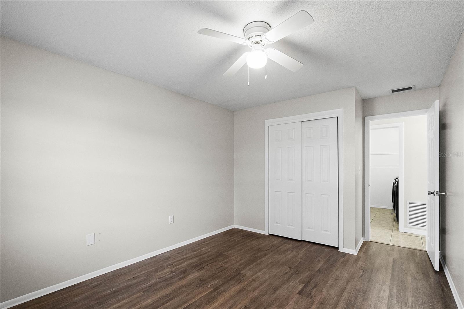 548 CASCADE CIR #100, CASSELBERRY, FL, 32707