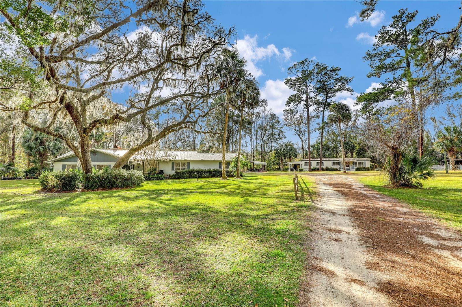 114 WHISPERING WINDS RD, PALATKA, FL, 32177