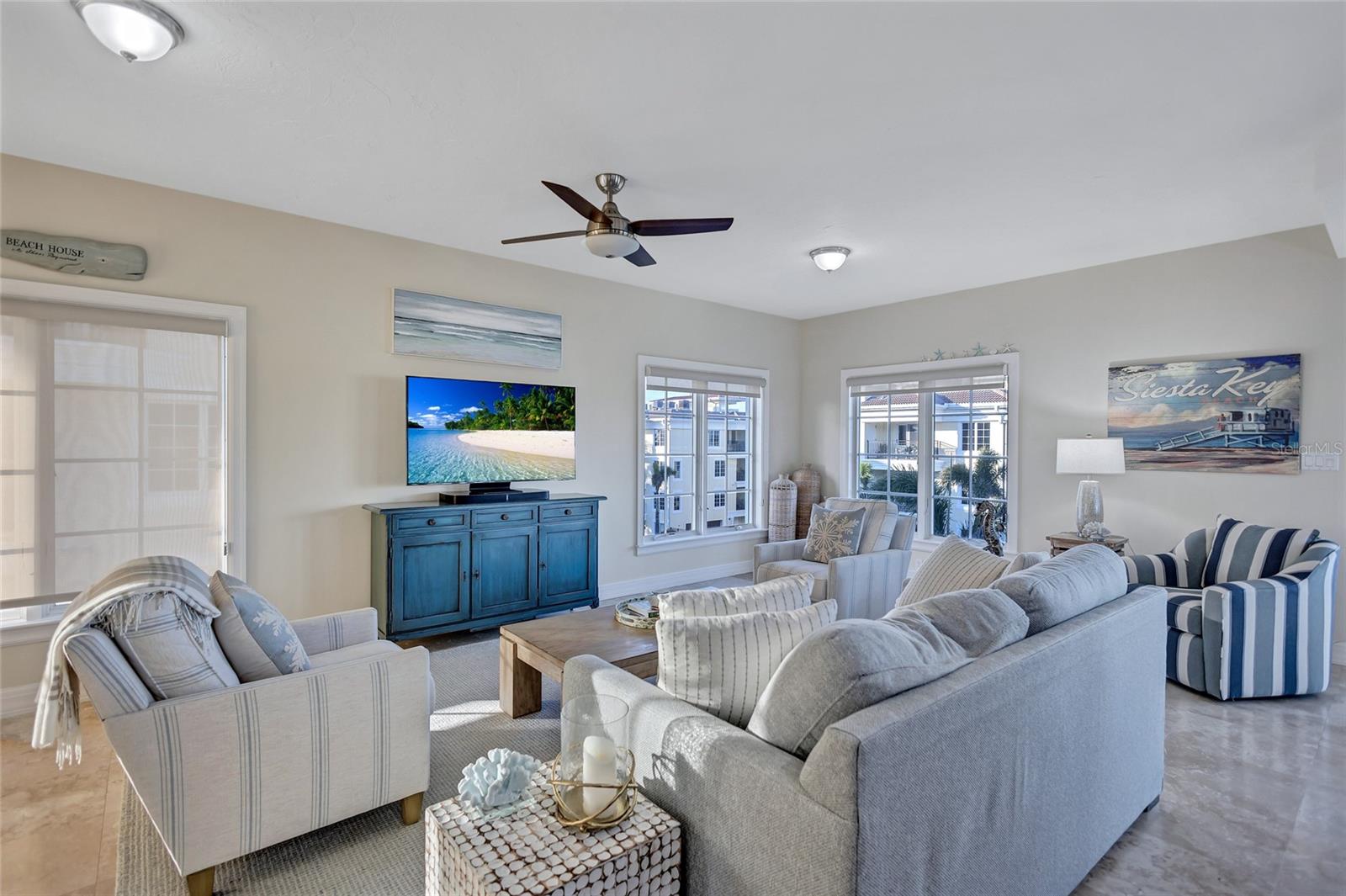 317 BEACH RD, SARASOTA, FL, 34242