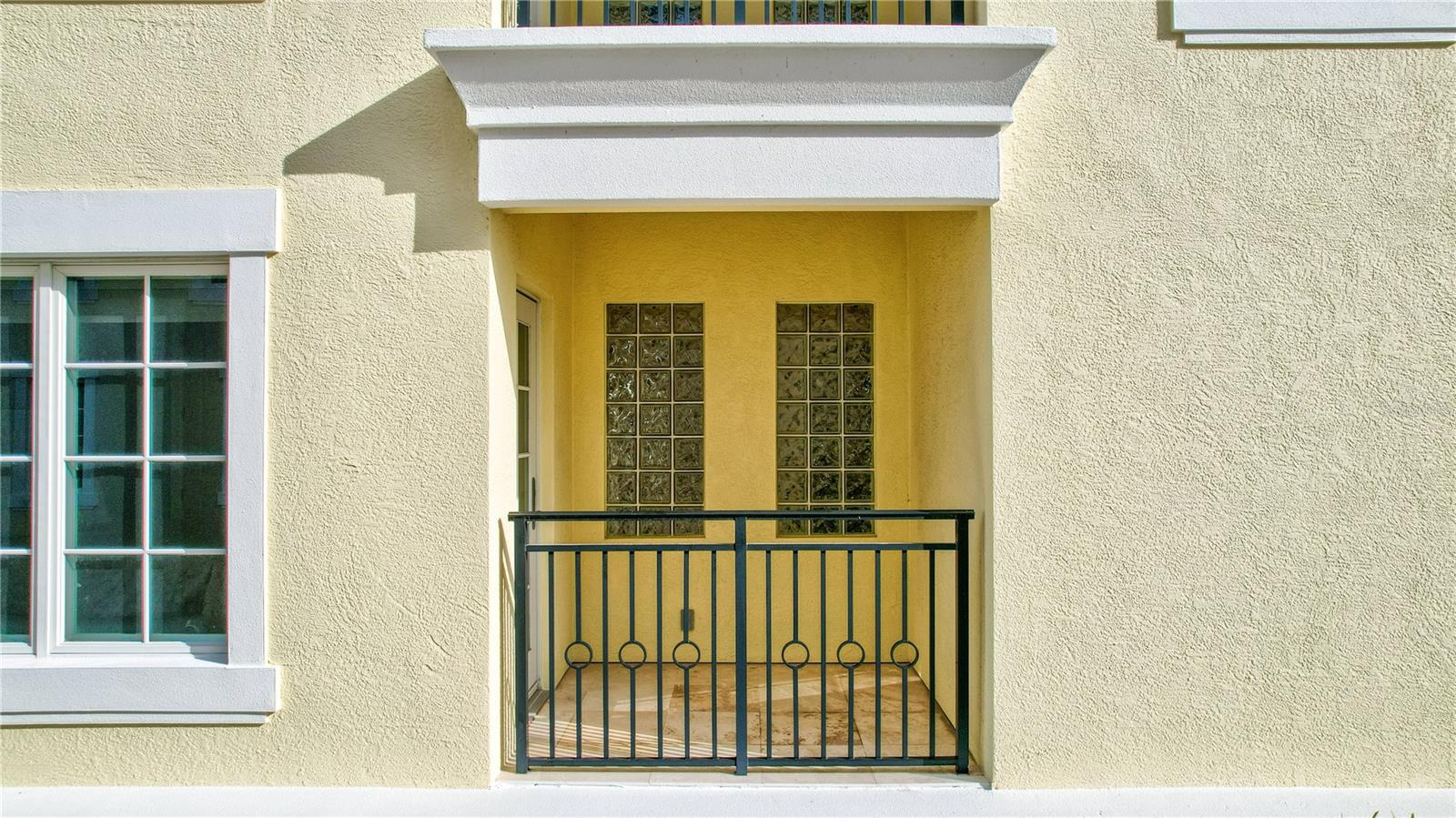 317 BEACH RD, SARASOTA, FL, 34242