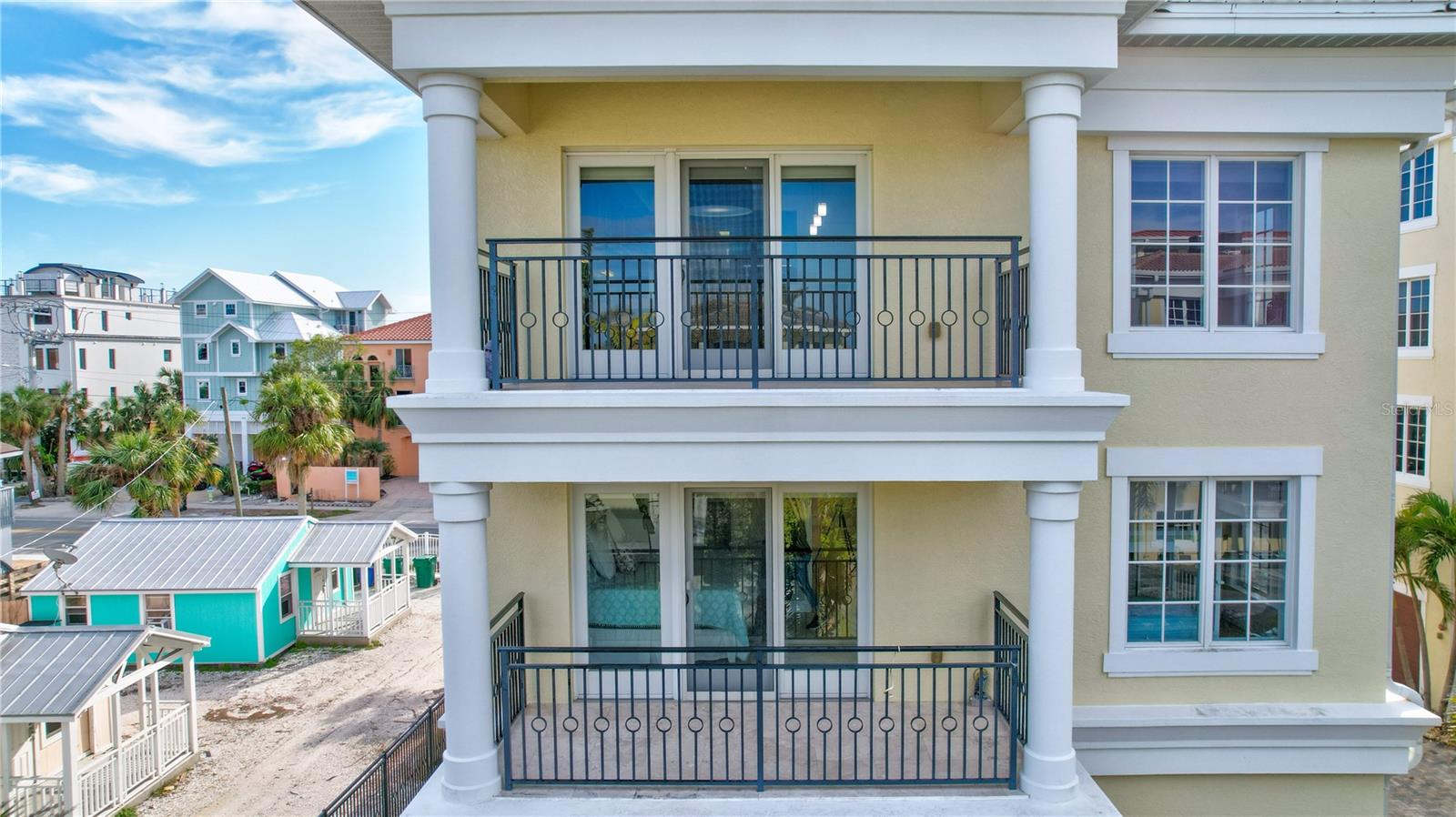 317 BEACH RD, SARASOTA, FL, 34242