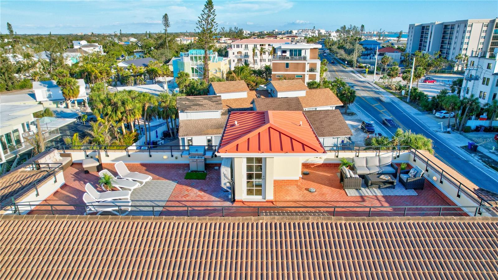 317 BEACH RD, SARASOTA, FL, 34242