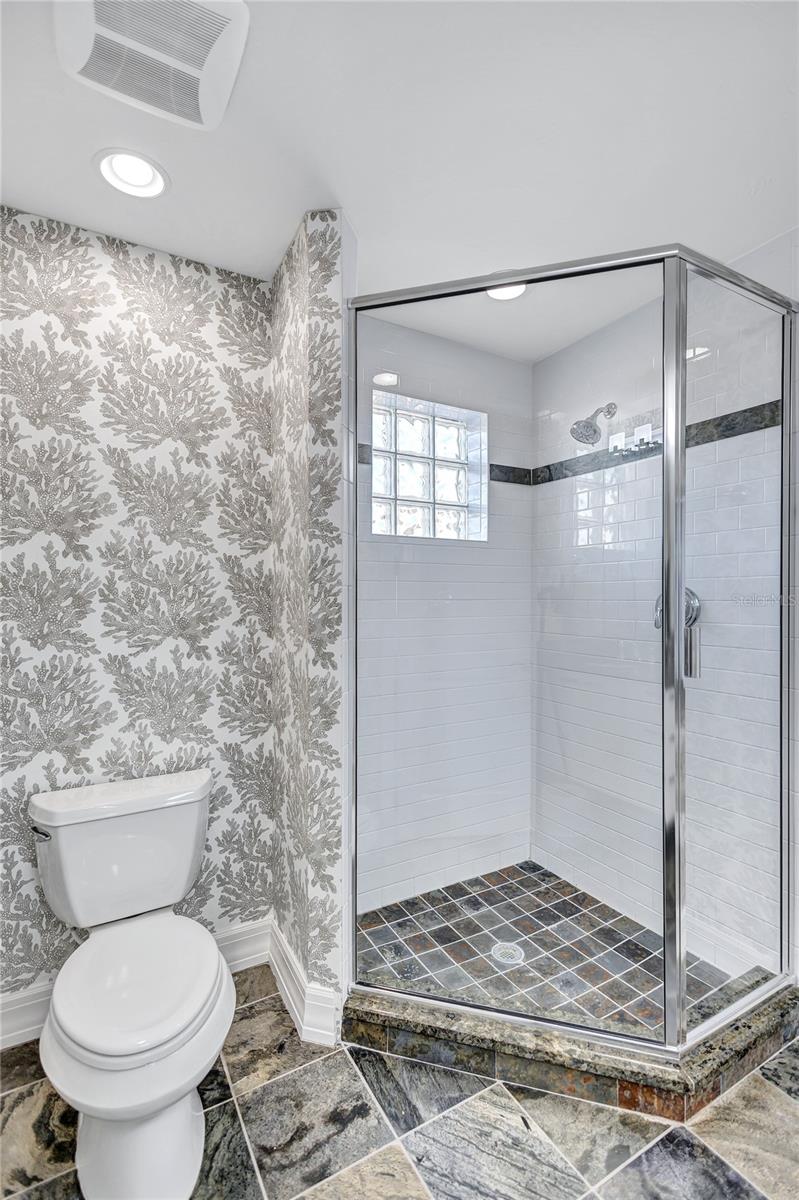 317 BEACH RD, SARASOTA, FL, 34242