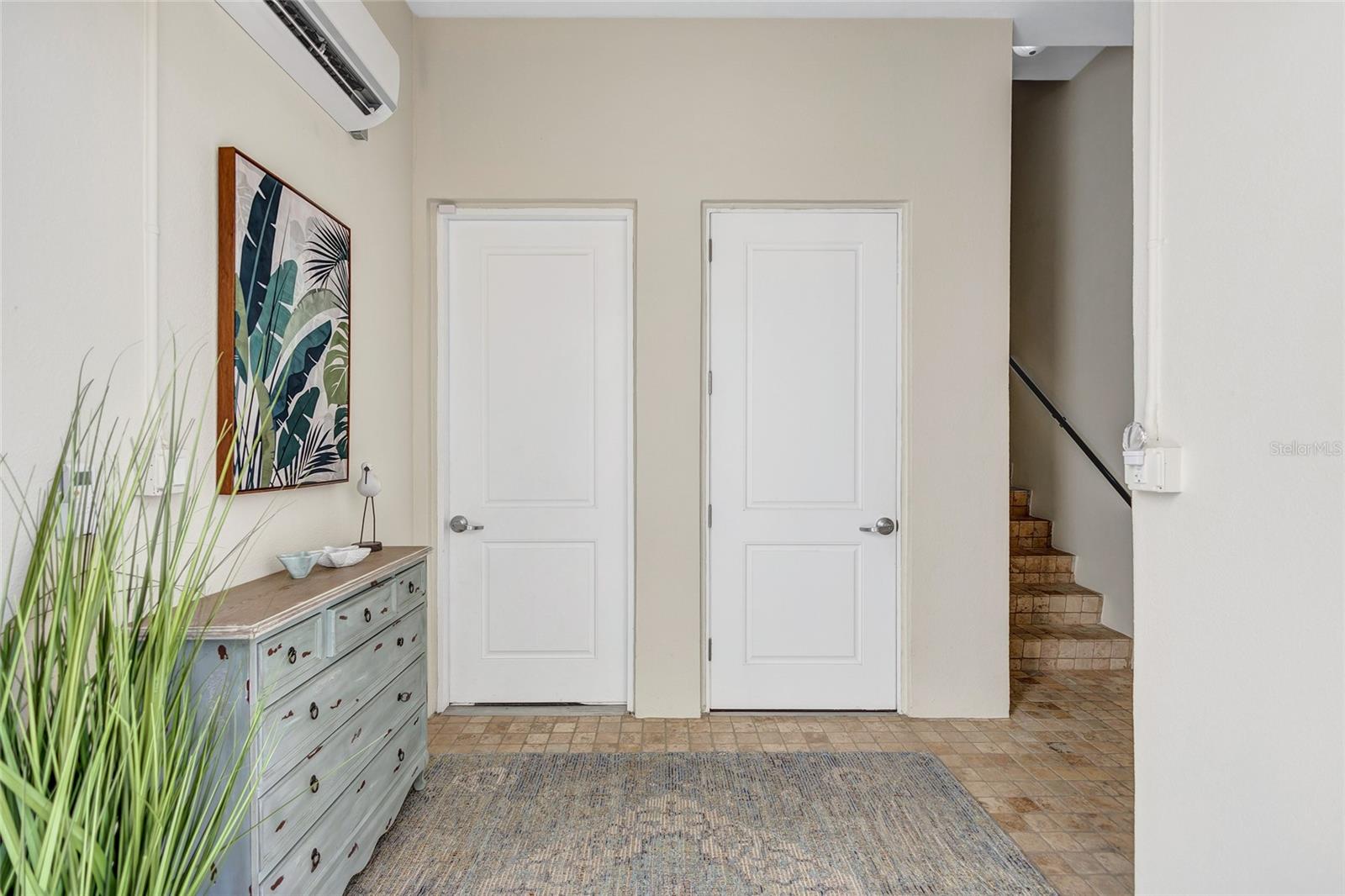 317 BEACH RD, SARASOTA, FL, 34242