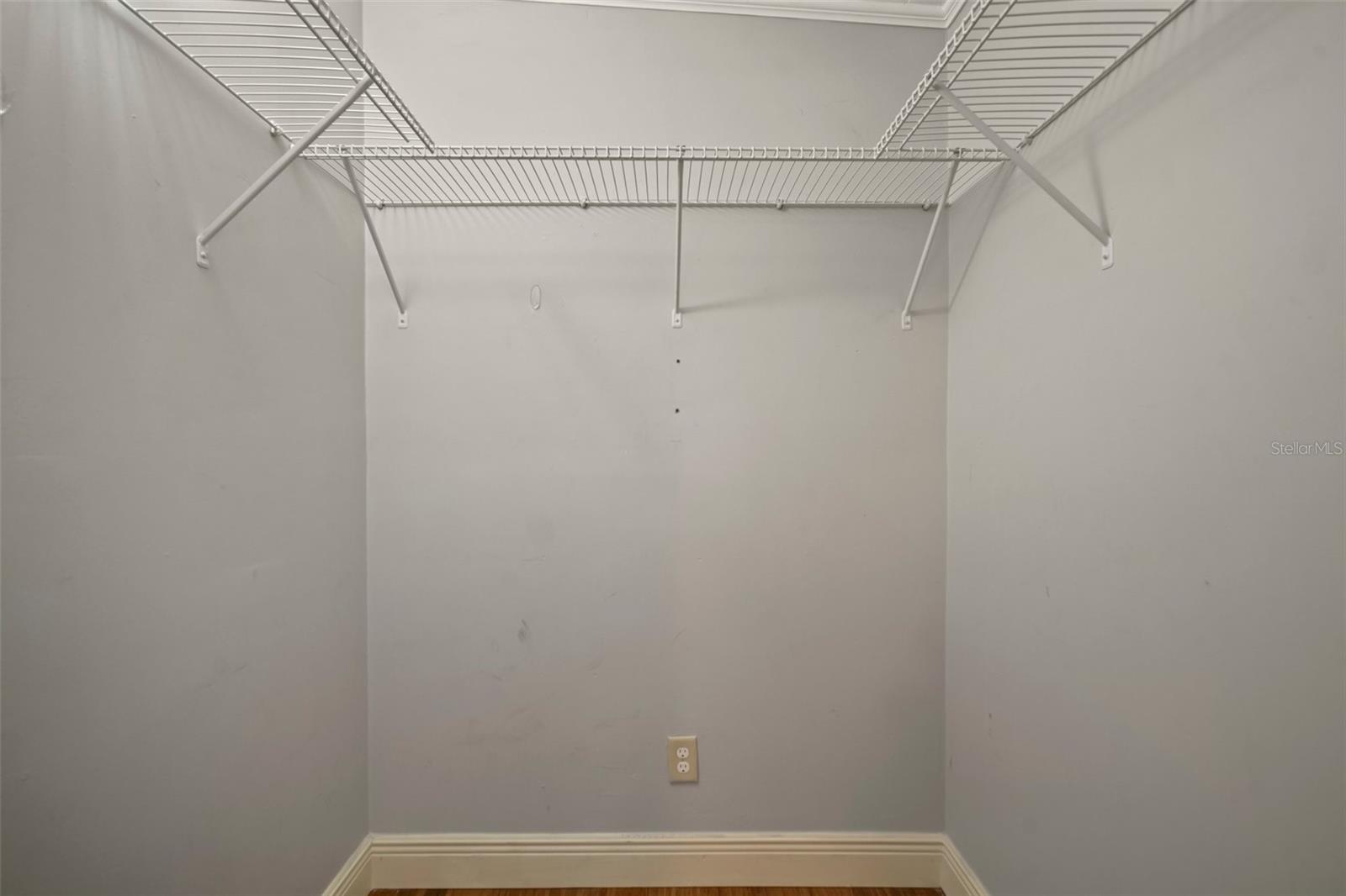 1916 E CLINTON ST, TAMPA, FL, 33610