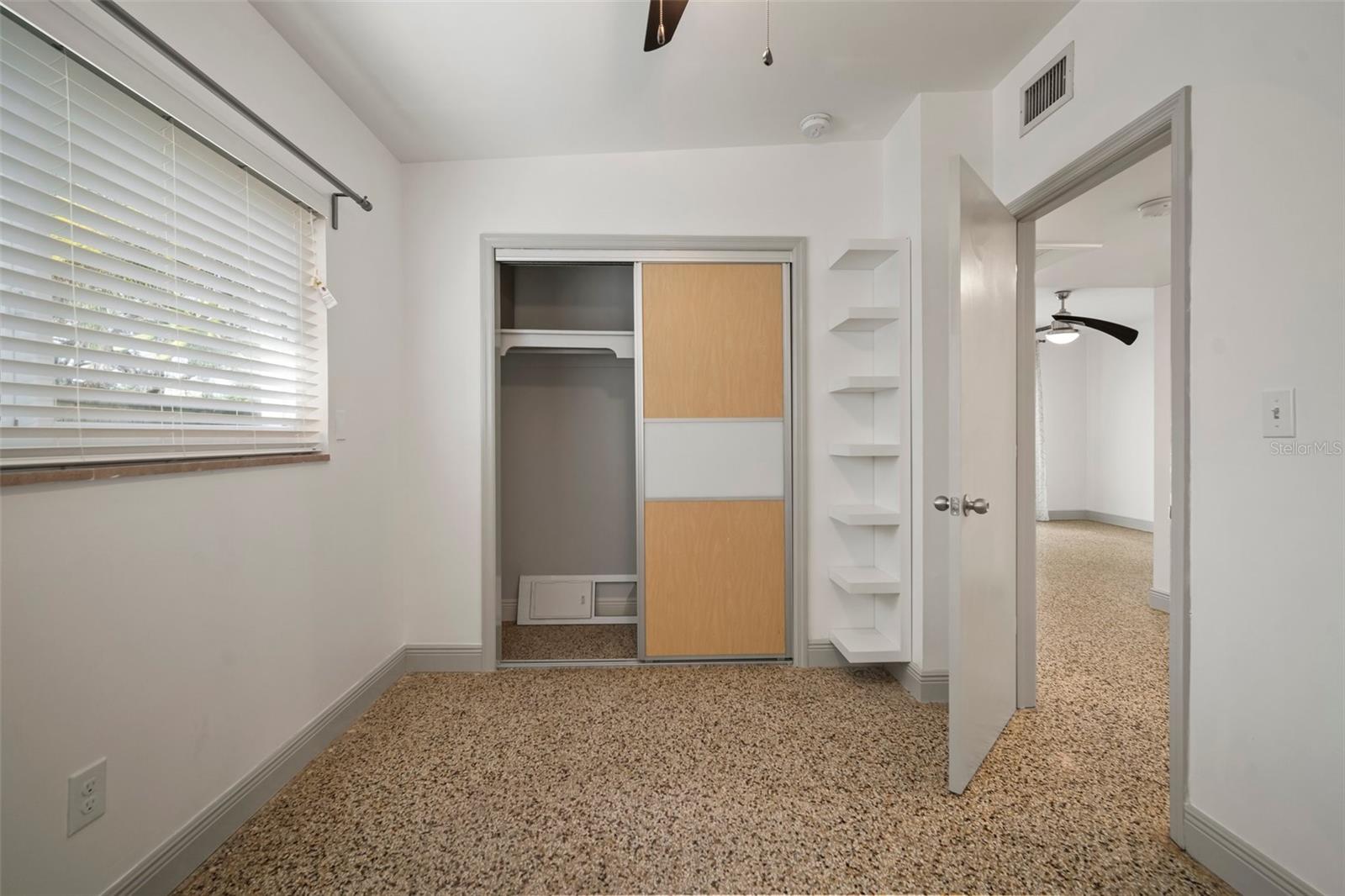 1916 E CLINTON ST, TAMPA, FL, 33610