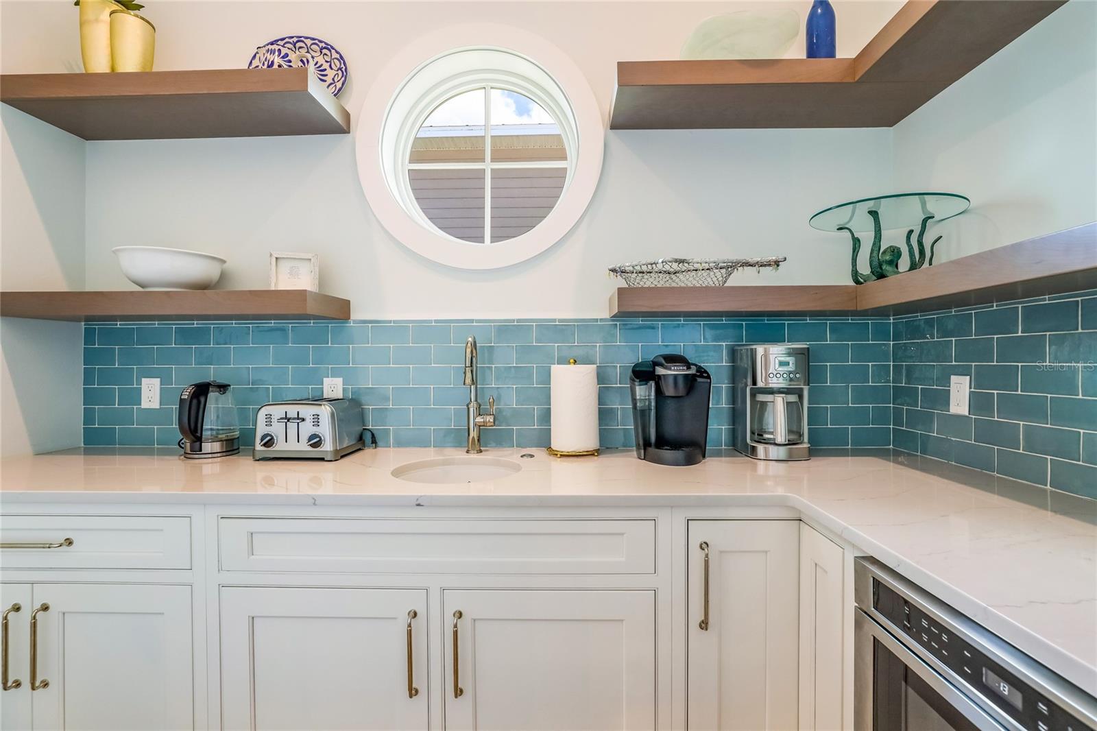 238 OAK AVE, ANNA MARIA, FL, 34216