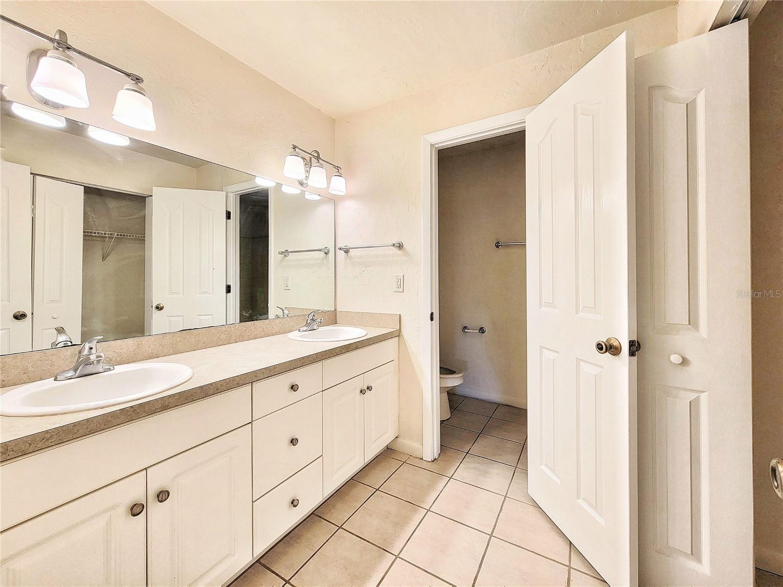 501 SW 75TH ST #H6, GAINESVILLE, FL, 32607