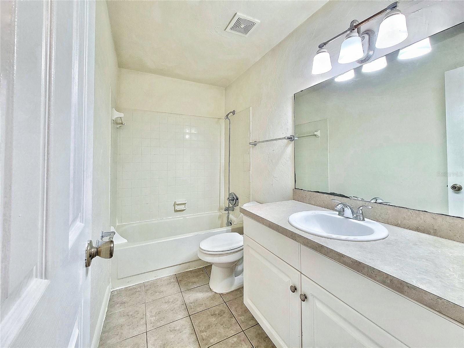 501 SW 75TH ST #H6, GAINESVILLE, FL, 32607