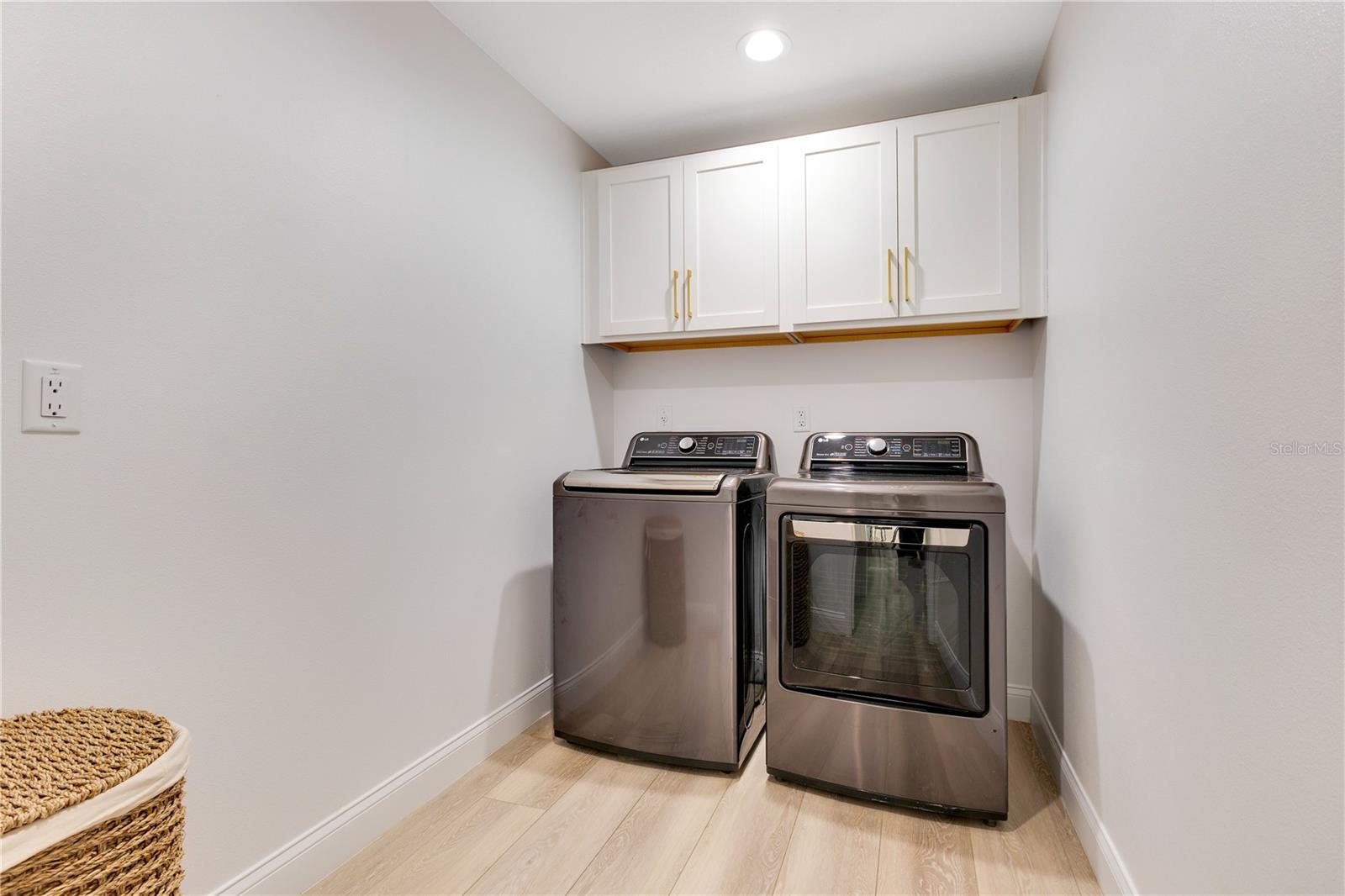 1203 WAVERLY WAY, LONGWOOD, FL, 32750