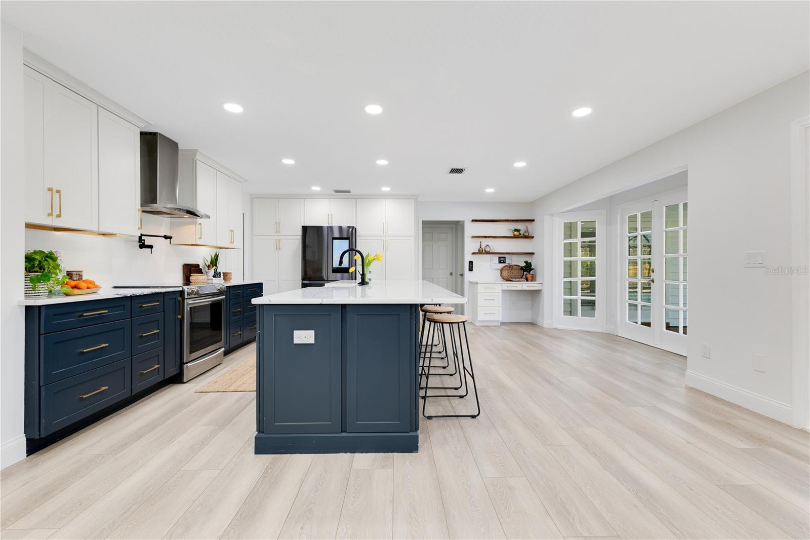 1203 WAVERLY WAY, LONGWOOD, FL, 32750