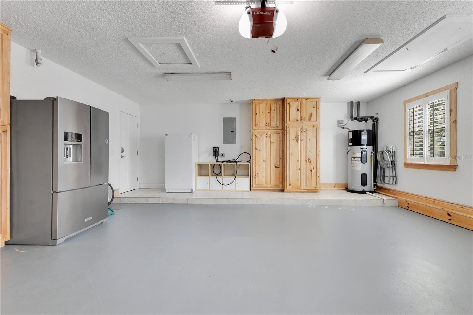 1203 WAVERLY WAY, LONGWOOD, FL, 32750