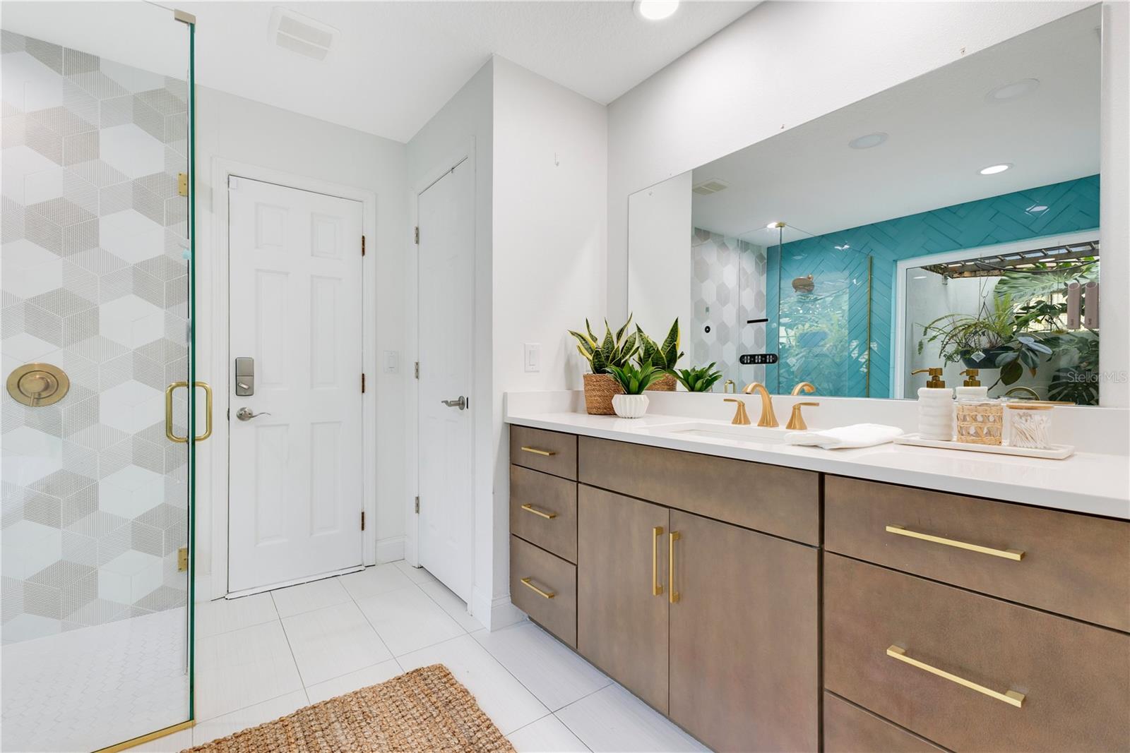 1203 WAVERLY WAY, LONGWOOD, FL, 32750