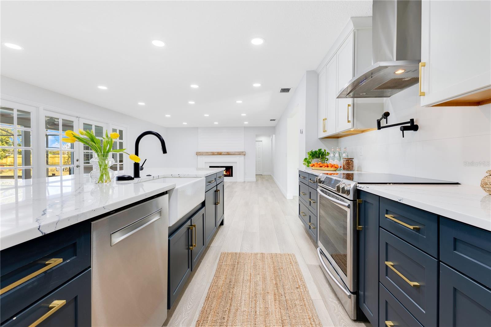 1203 WAVERLY WAY, LONGWOOD, FL, 32750