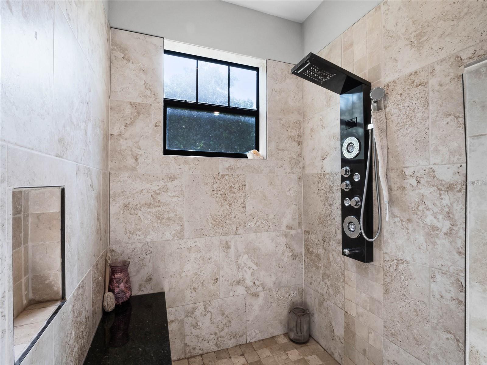 101 N STARR ST, OAKLAND, FL, 34760