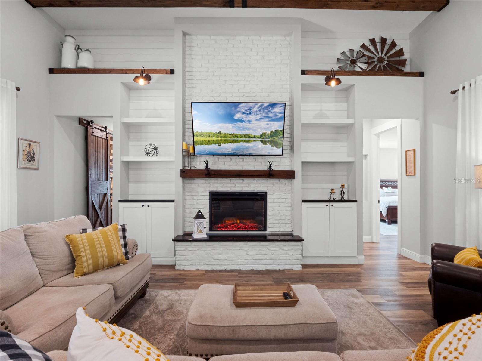 101 N STARR ST, OAKLAND, FL, 34760