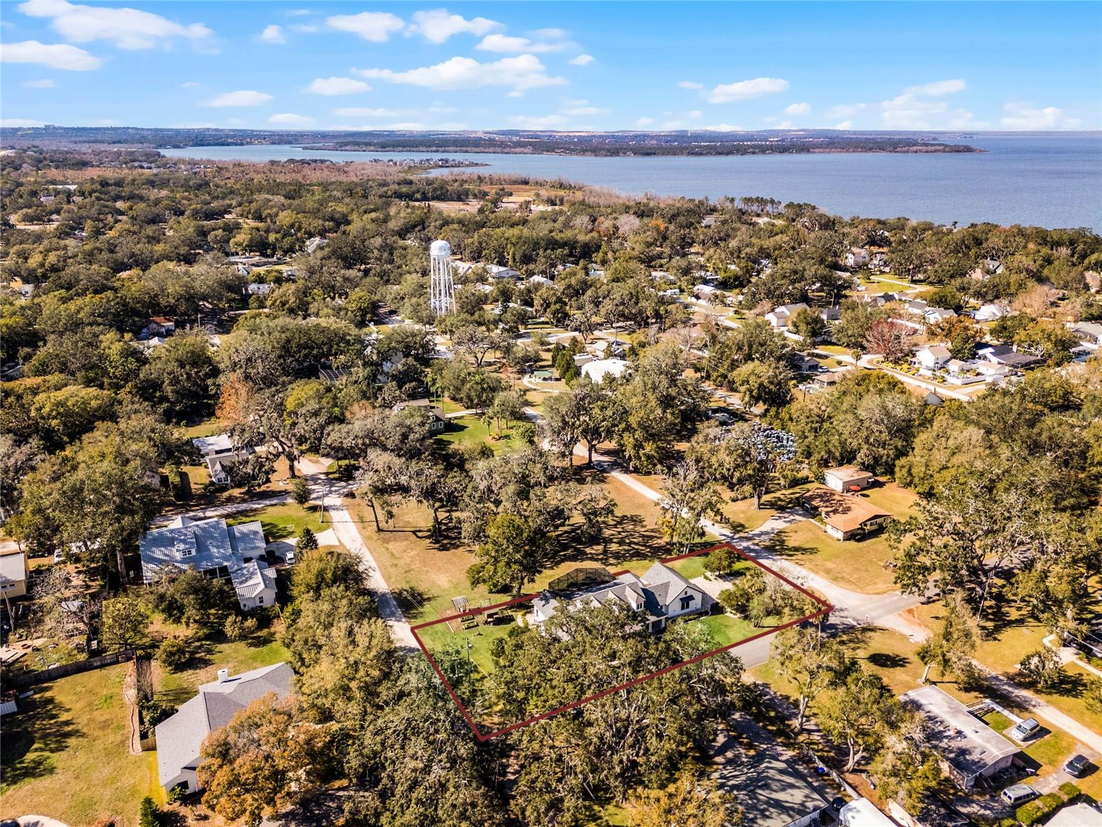 101 N STARR ST, OAKLAND, FL, 34760