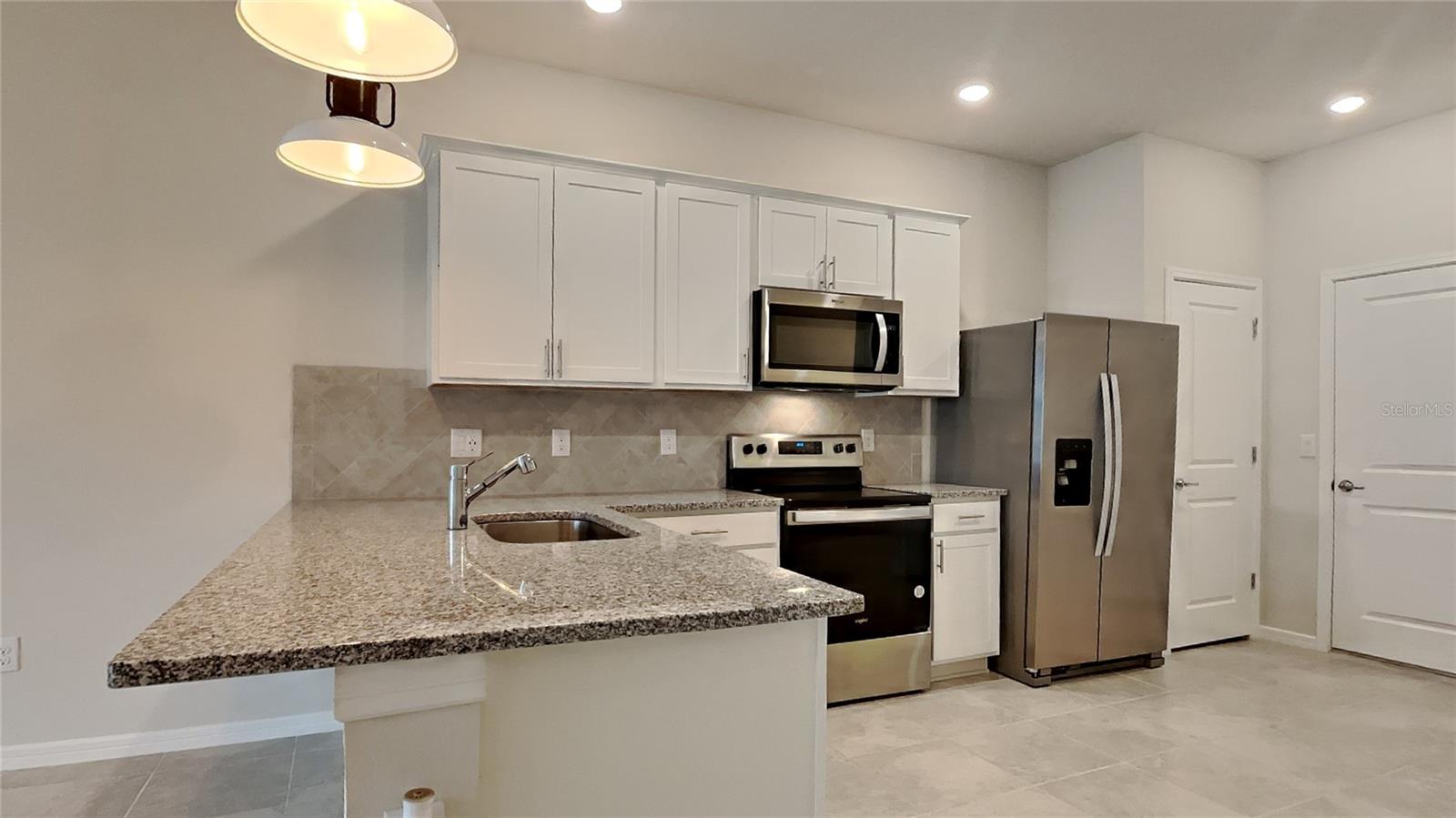 31424 AMBERVIEW BEND, WESLEY CHAPEL, FL, 33545