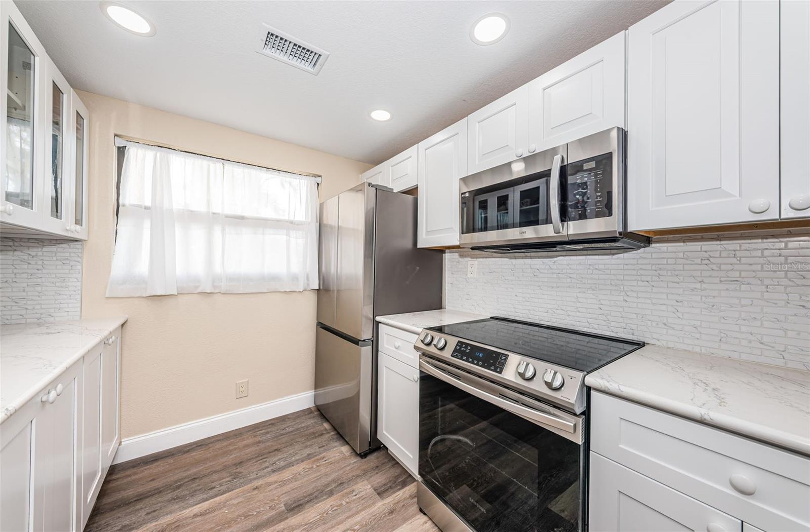 6145 SUN BLVD #103, ST PETERSBURG, FL, 33715