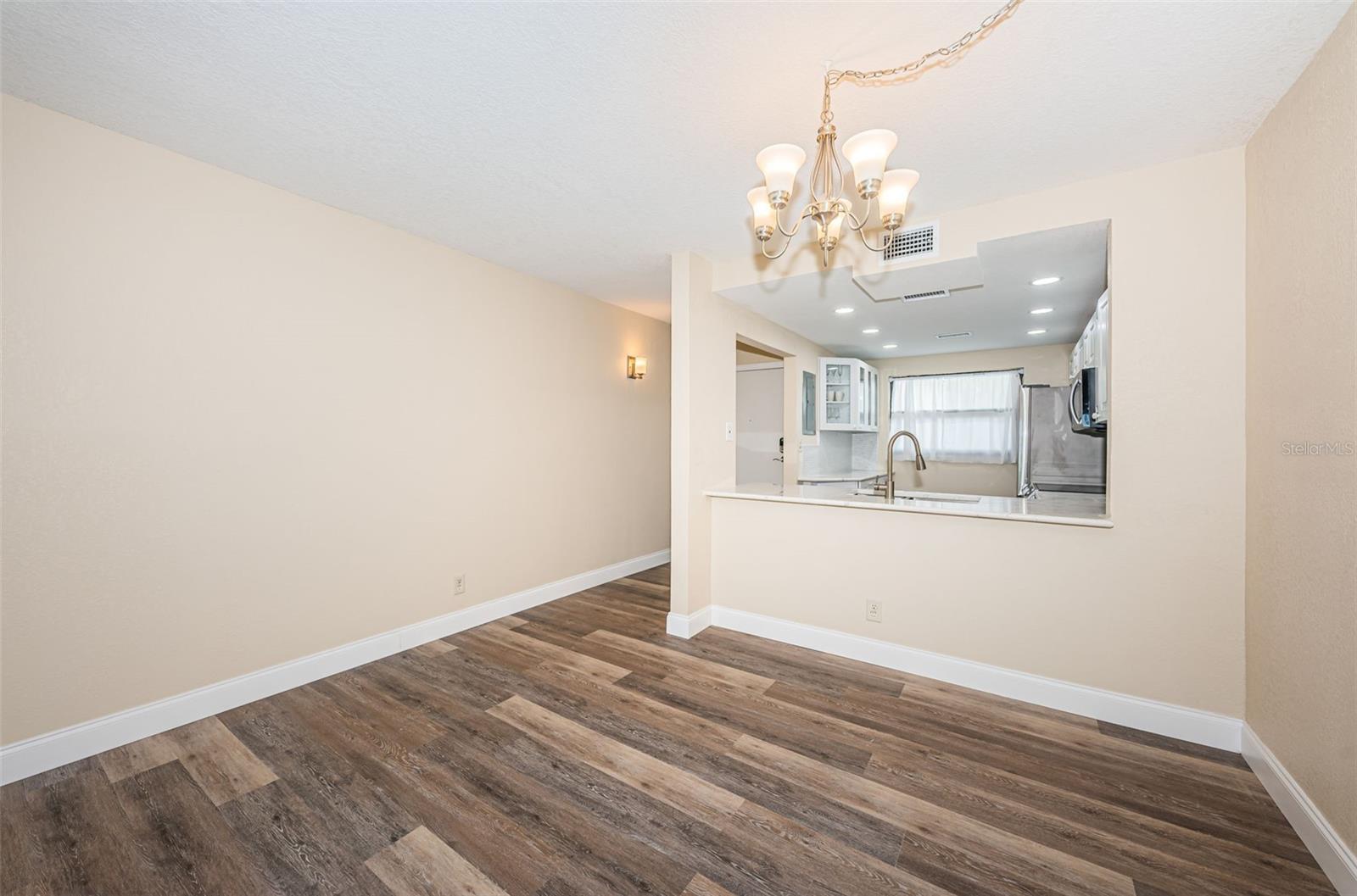 6145 SUN BLVD #103, ST PETERSBURG, FL, 33715