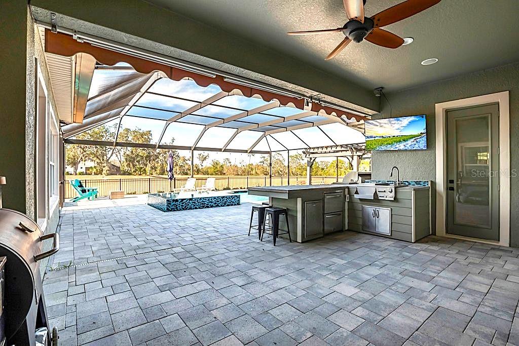 14214 QUINTESSA LN, LITHIA, FL, 33547