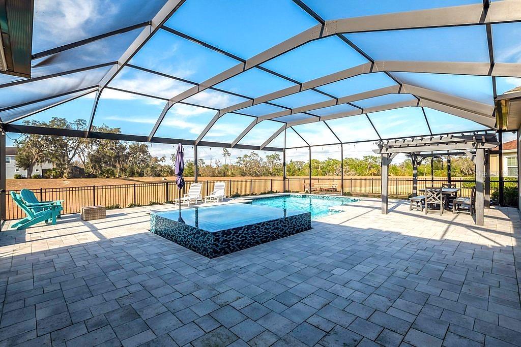 14214 QUINTESSA LN, LITHIA, FL, 33547
