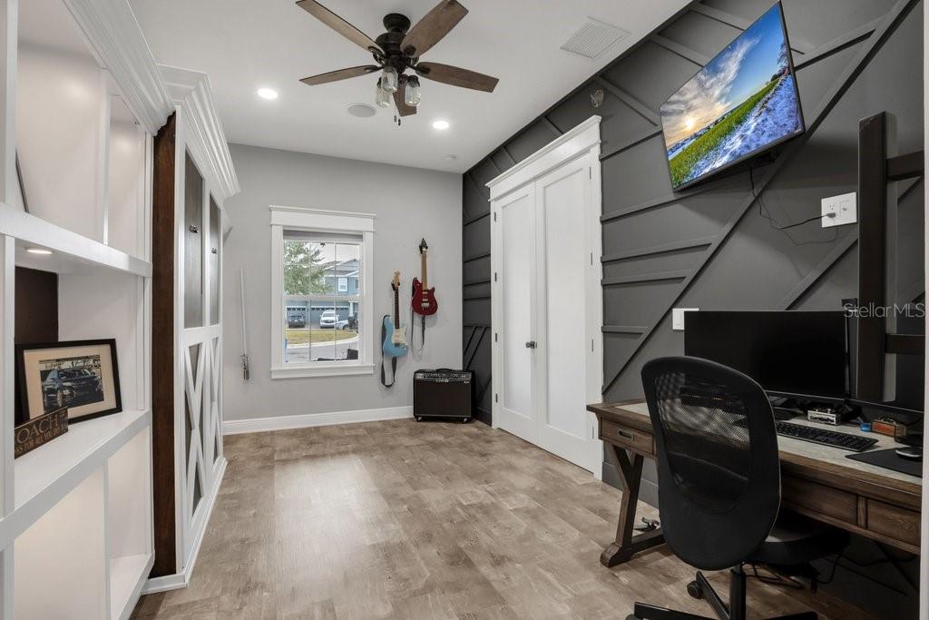 14214 QUINTESSA LN, LITHIA, FL, 33547