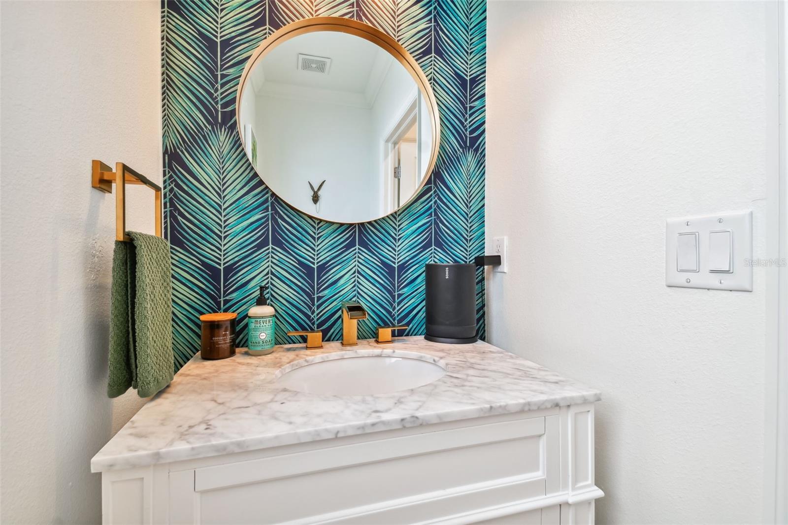 105 CUTLASS WAY, OLDSMAR, FL, 34677