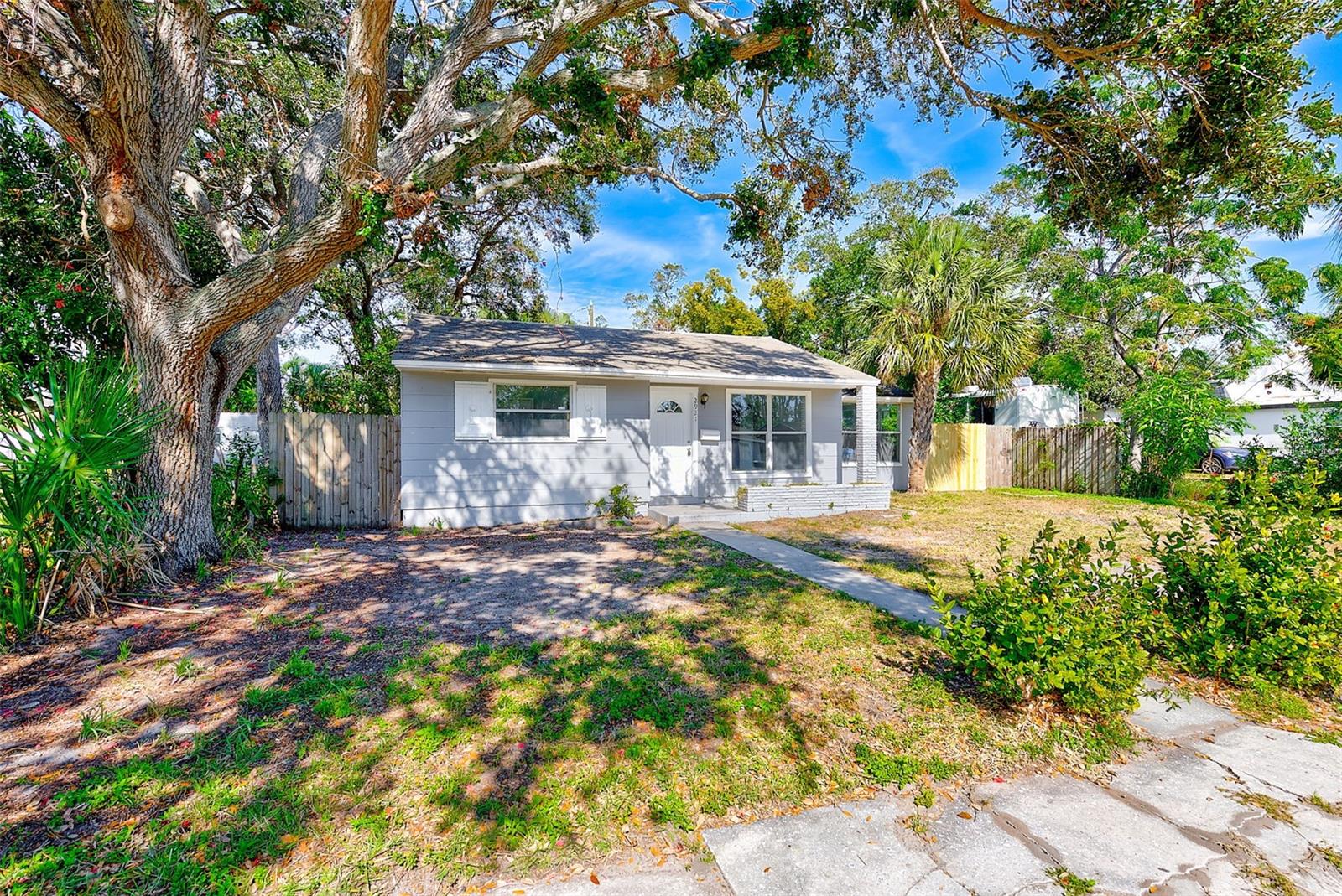 2921 24TH AVE S, ST PETERSBURG, FL, 33712