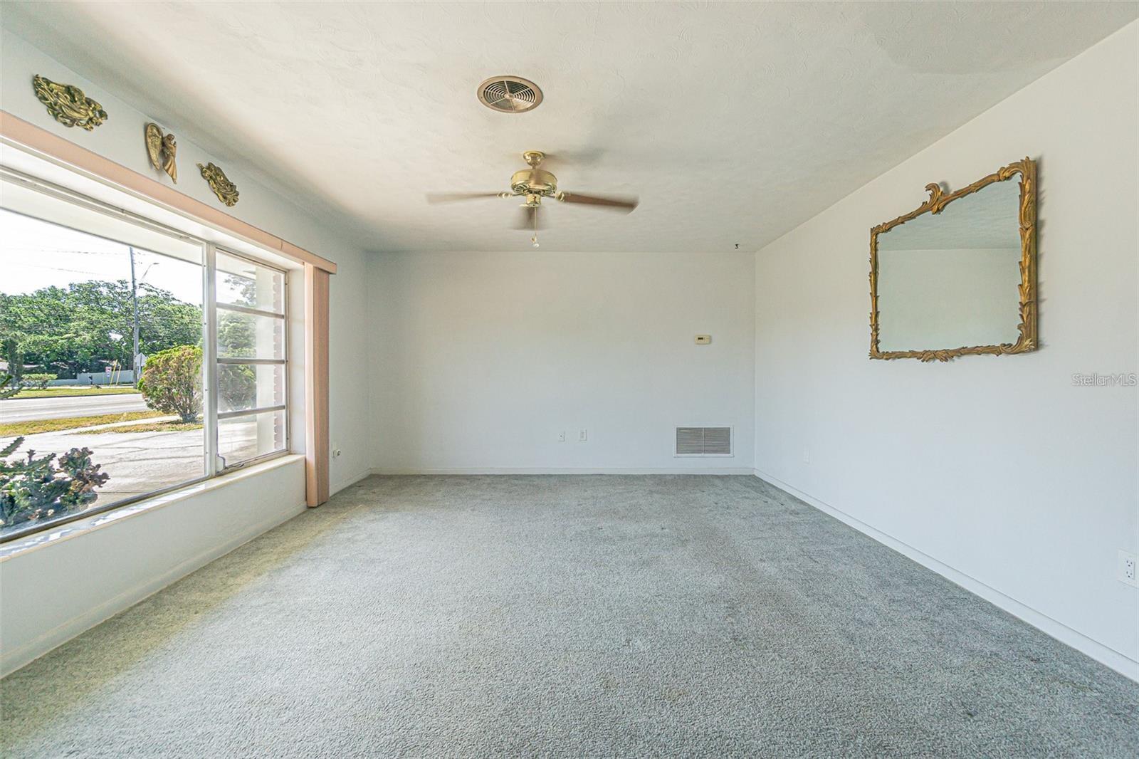 1466 S KEENE RD, CLEARWATER, FL, 33756