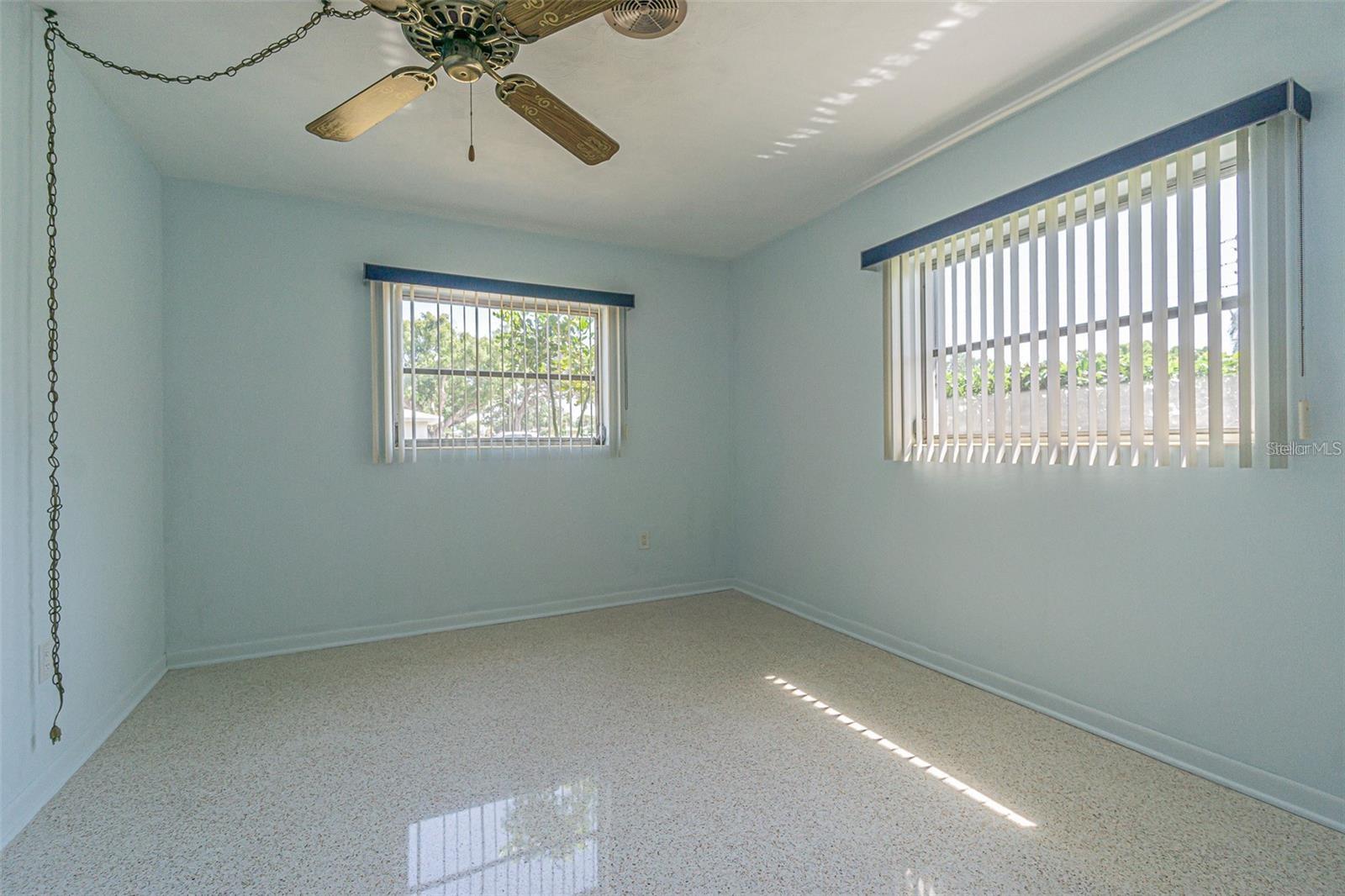 1466 S KEENE RD, CLEARWATER, FL, 33756