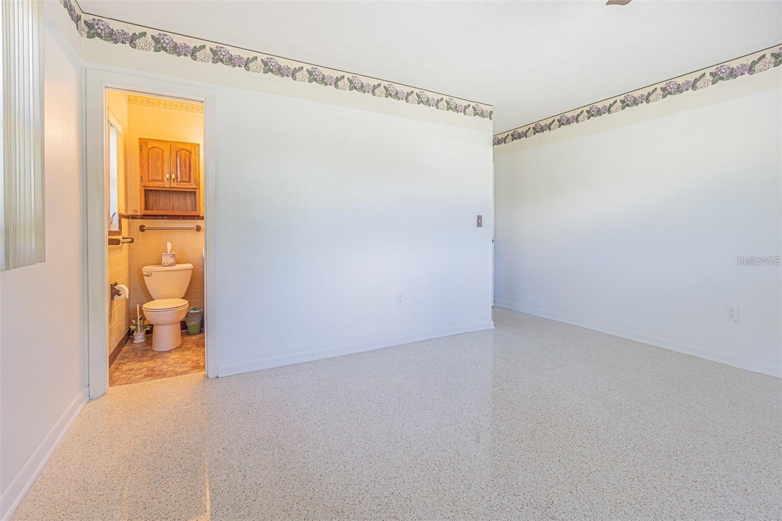 1466 S KEENE RD, CLEARWATER, FL, 33756