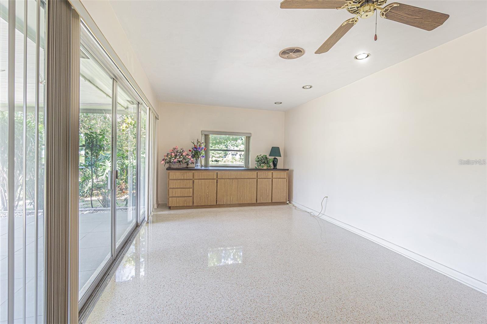 1466 S KEENE RD, CLEARWATER, FL, 33756