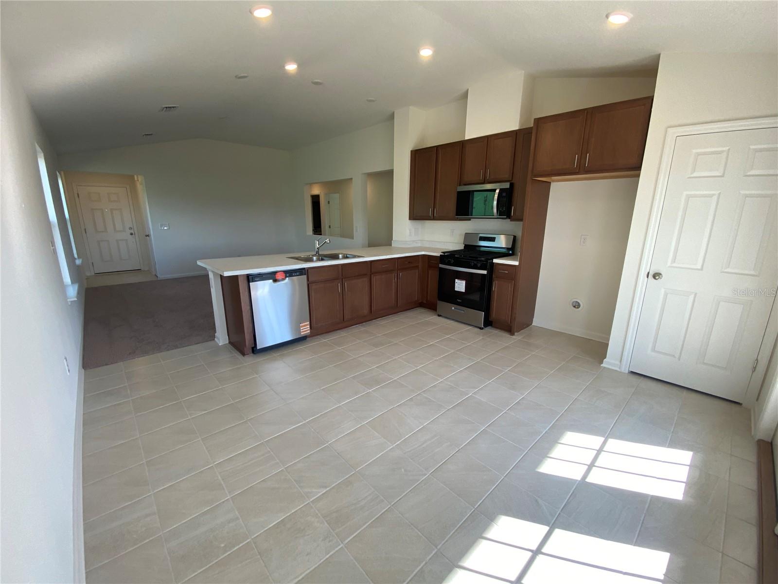 73 TEA OLIVE DR, PALM COAST, FL, 32137