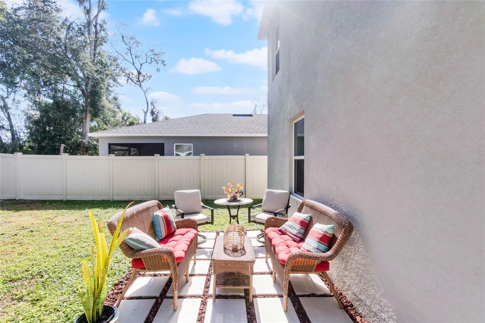 325 PELHAM PARK DR, DELAND, FL, 32720