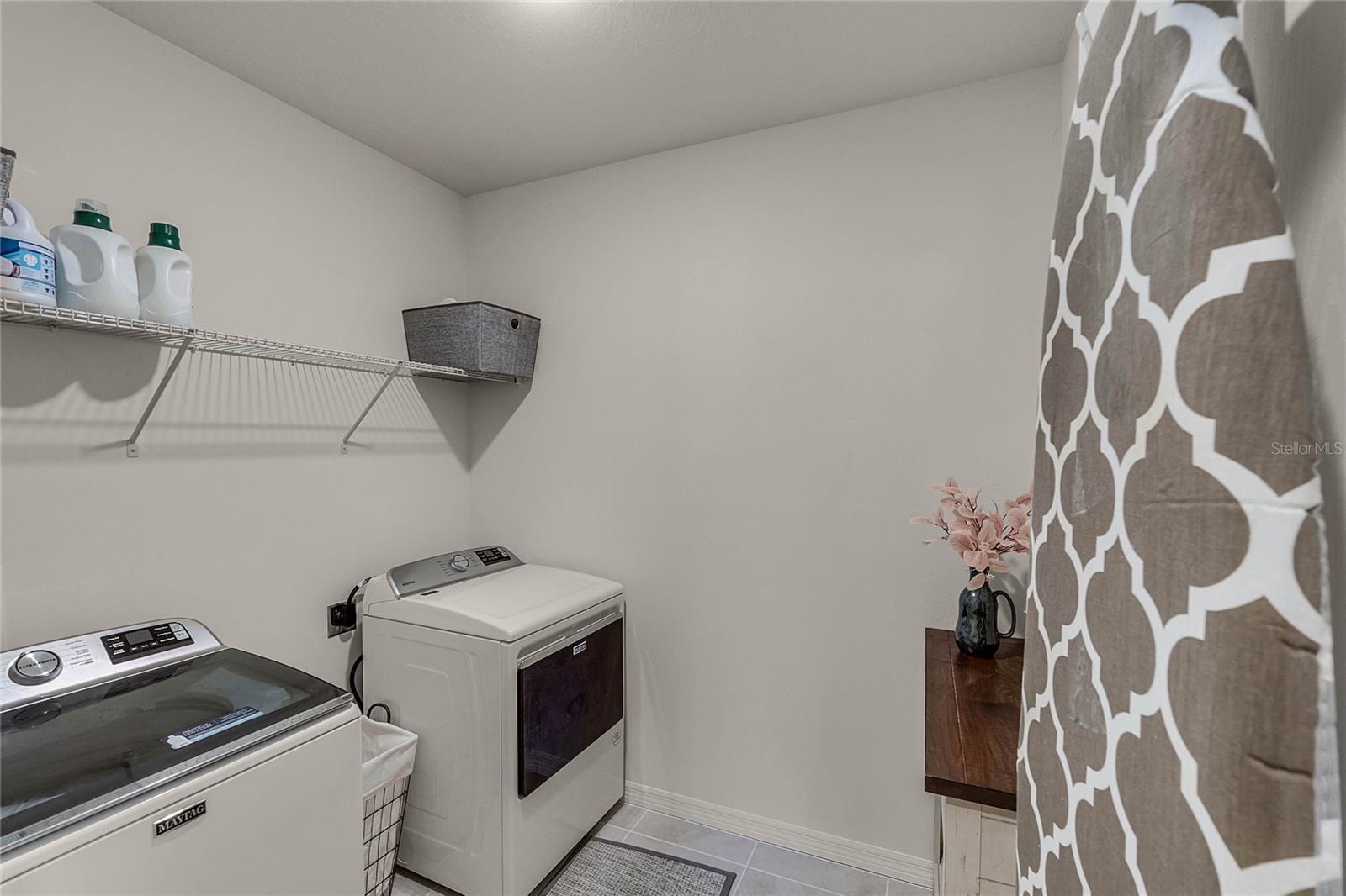 325 PELHAM PARK DR, DELAND, FL, 32720