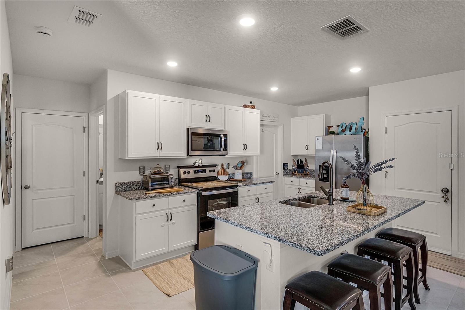 325 PELHAM PARK DR, DELAND, FL, 32720