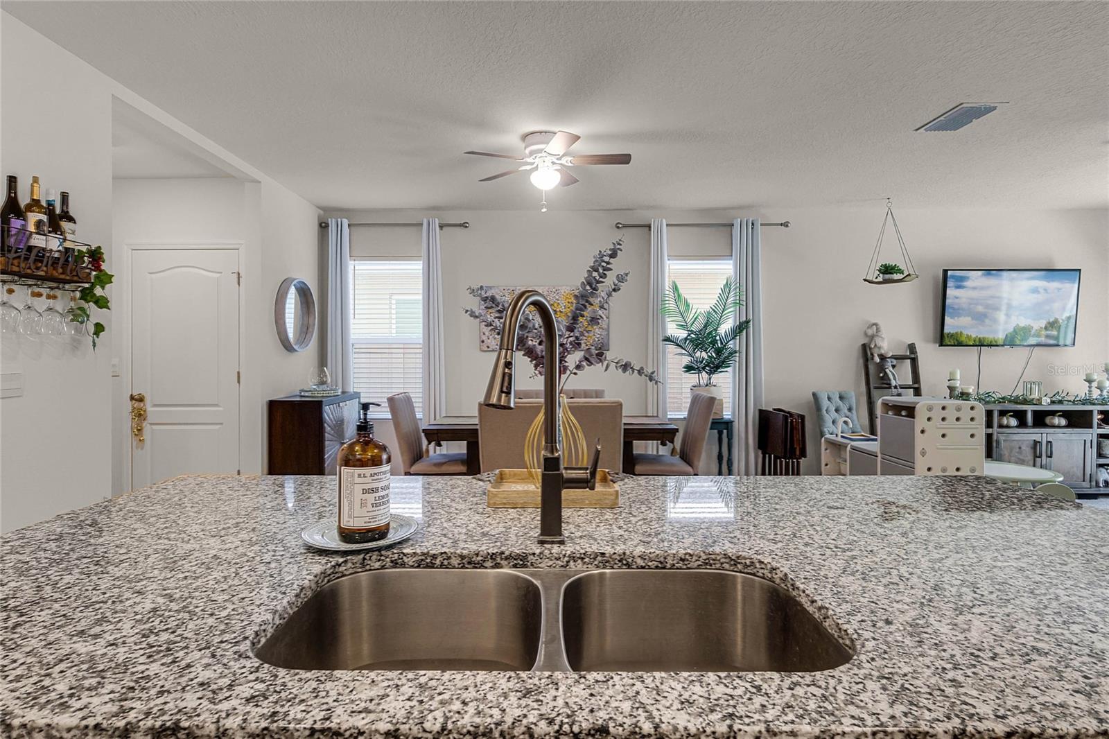 325 PELHAM PARK DR, DELAND, FL, 32720