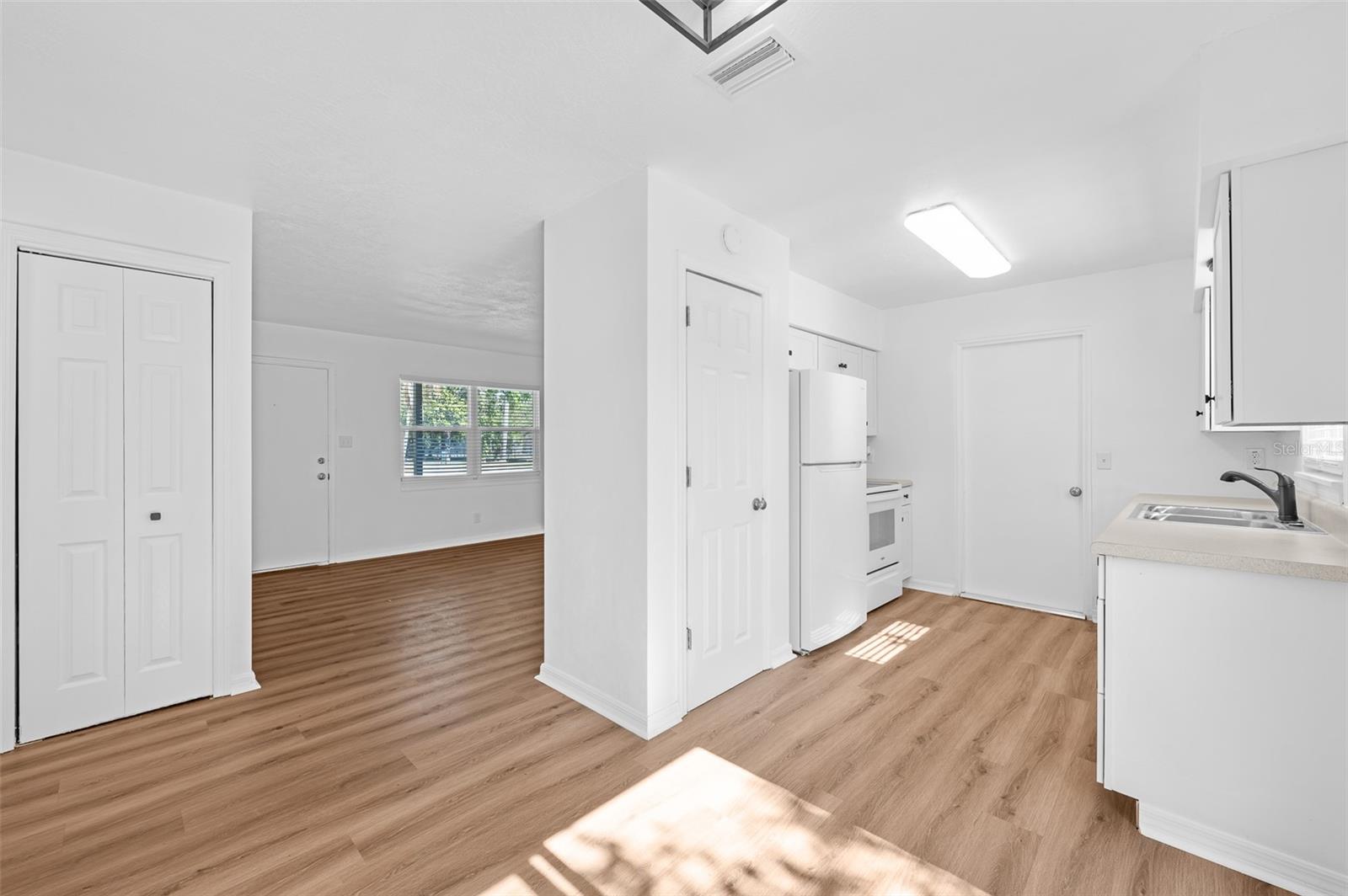 5310 82ND AVE N, PINELLAS PARK, FL, 33781