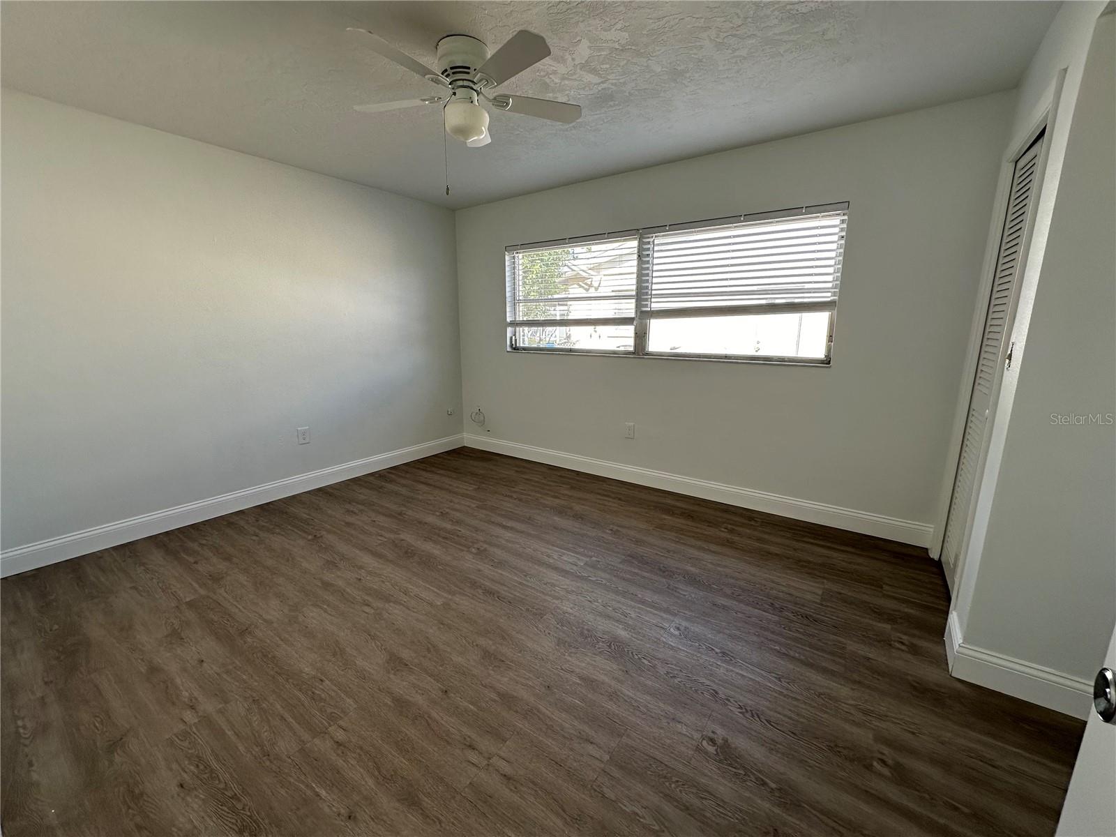 2487 BREAKWATER CIR, SARASOTA, FL, 34231