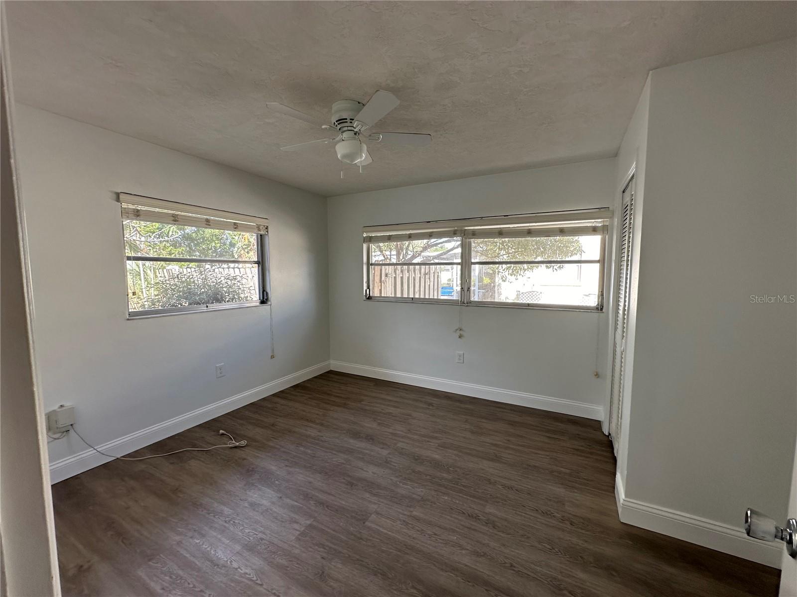 2487 BREAKWATER CIR, SARASOTA, FL, 34231