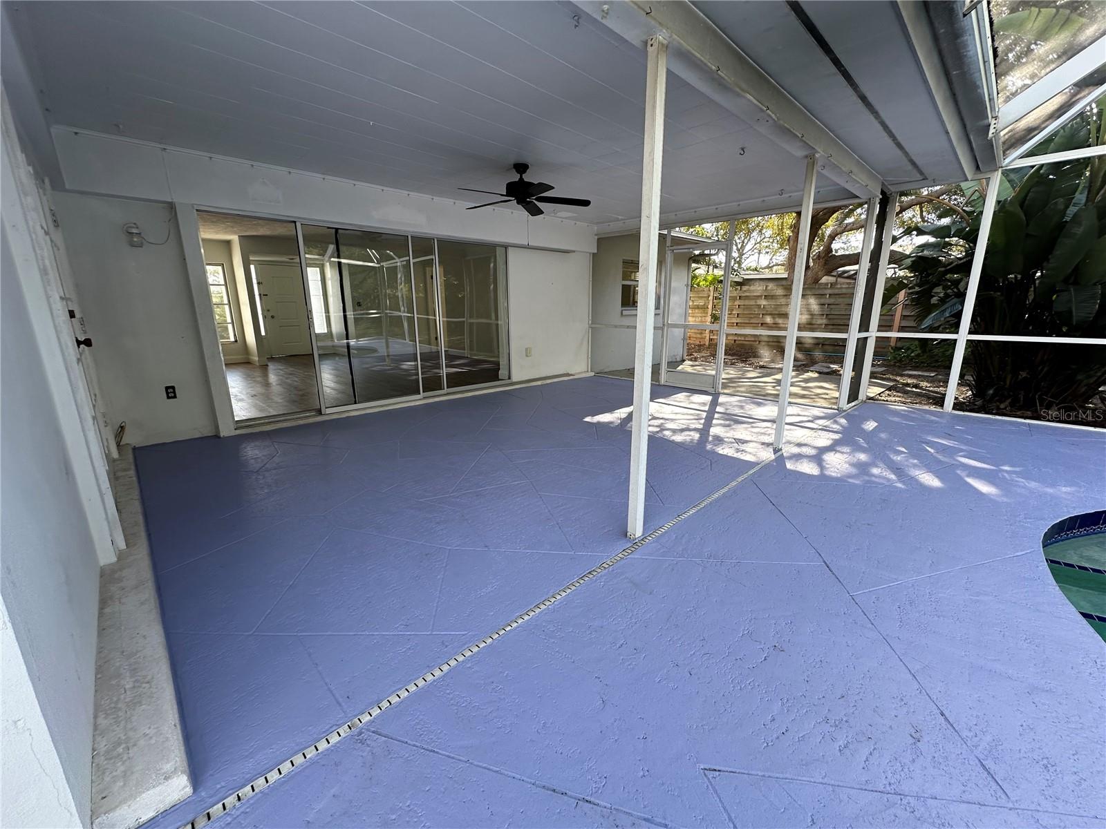 2487 BREAKWATER CIR, SARASOTA, FL, 34231