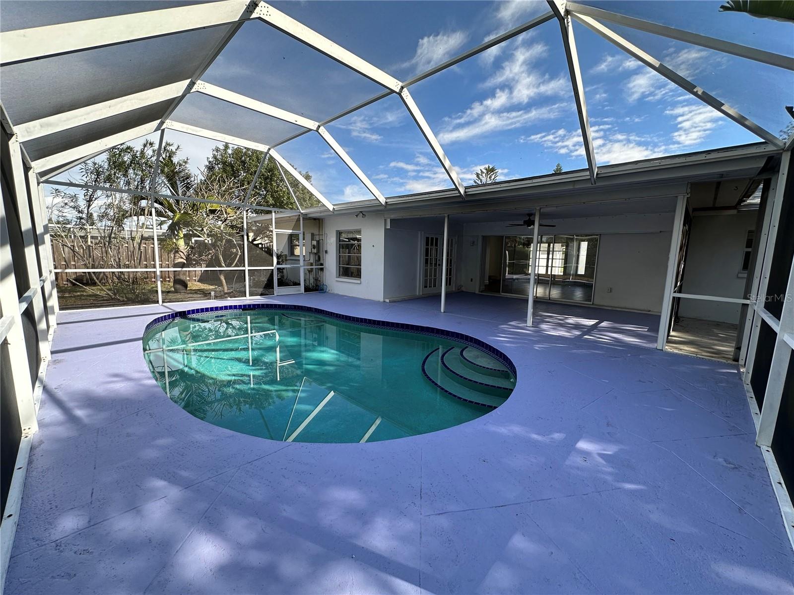 2487 BREAKWATER CIR, SARASOTA, FL, 34231