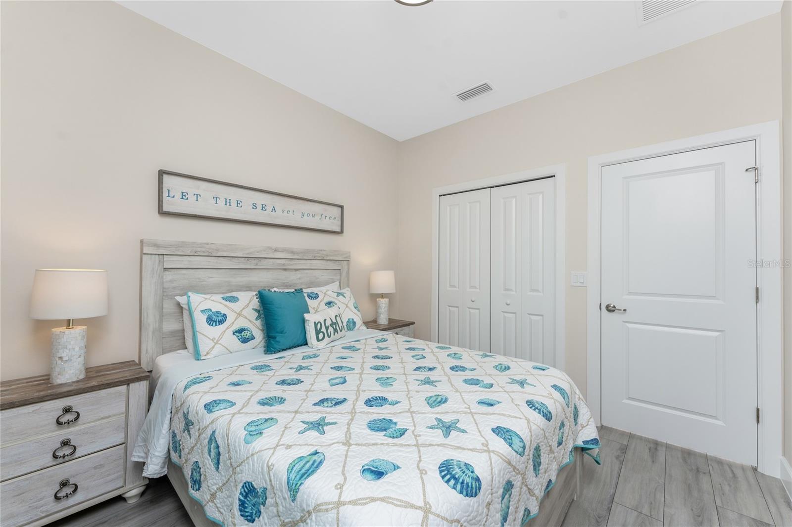 7186 ROSEMONT DR, ENGLEWOOD, FL, 34224