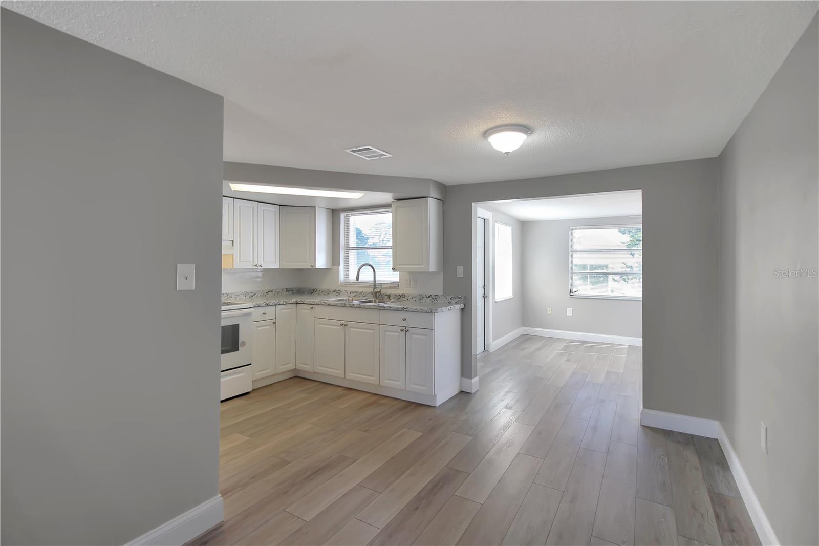 9005 HUNT CLUB LN, PORT RICHEY, FL, 34668