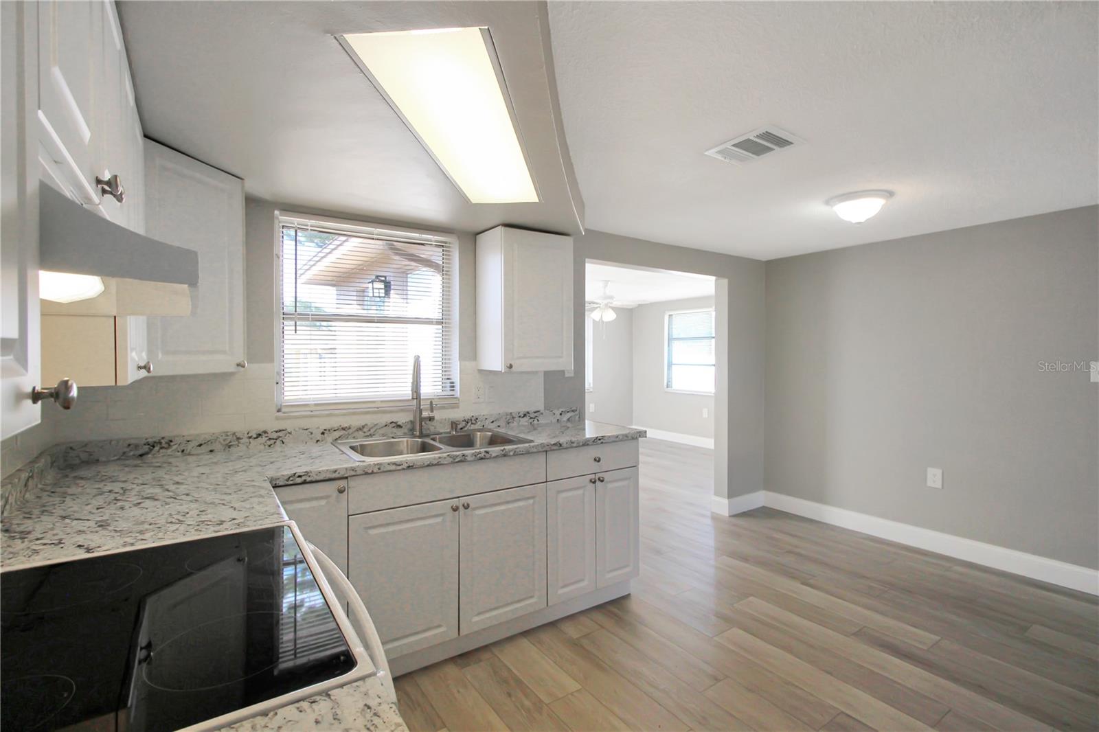9005 HUNT CLUB LN, PORT RICHEY, FL, 34668