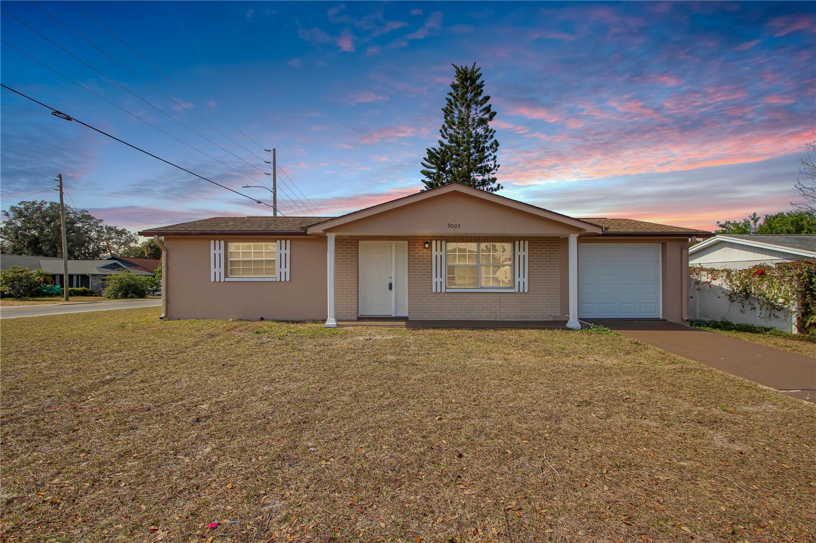 9005 HUNT CLUB LN, PORT RICHEY, FL, 34668