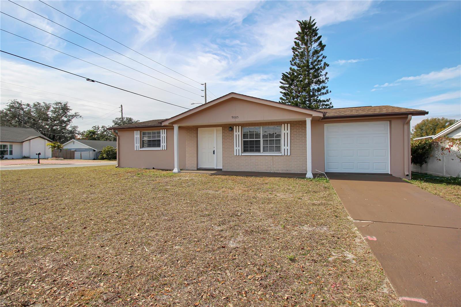 9005 HUNT CLUB LN, PORT RICHEY, FL, 34668