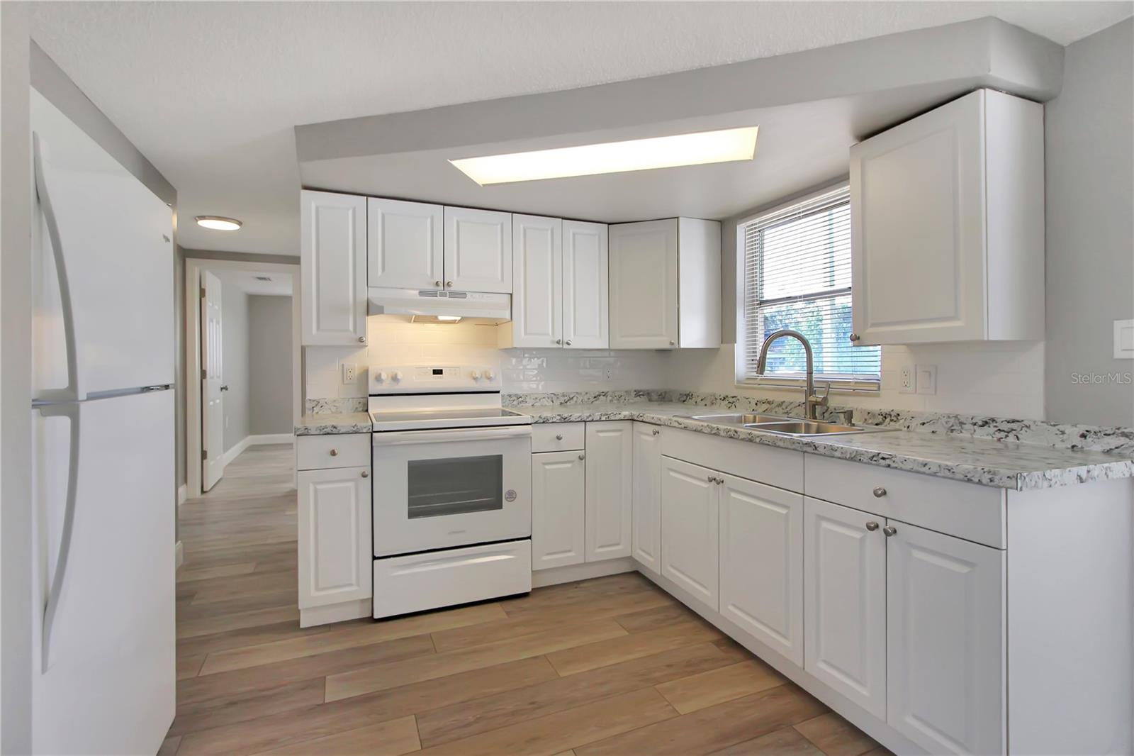 9005 HUNT CLUB LN, PORT RICHEY, FL, 34668